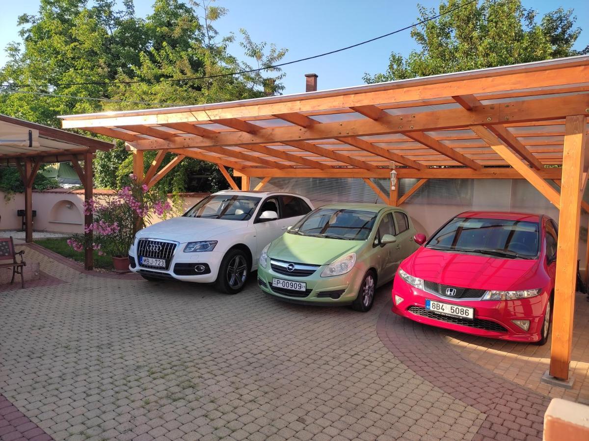 Aqua Azur Apartman Hajduszoboszlo Luaran gambar