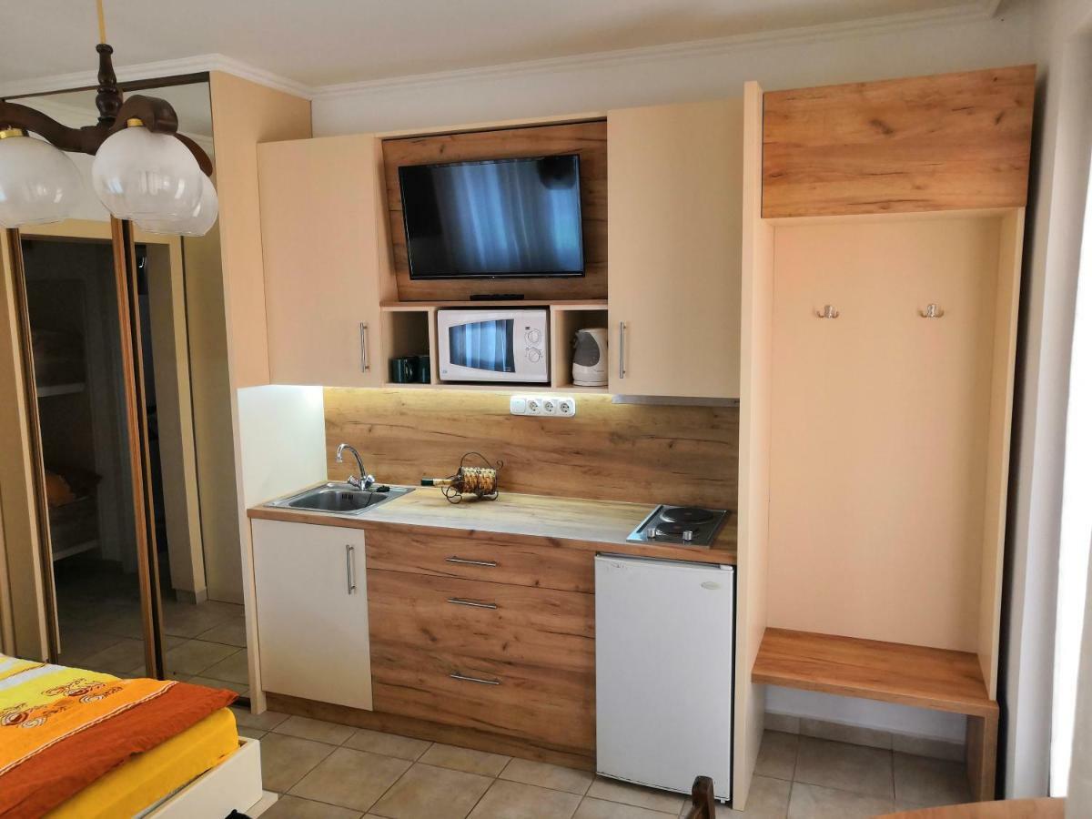 Aqua Azur Apartman Hajduszoboszlo Luaran gambar